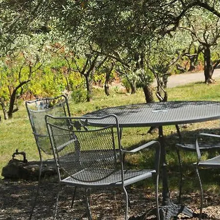 فندق Domaine Rabiega 3*